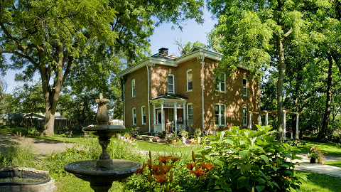 Belmont Hill Victorian Bed and Breakfast